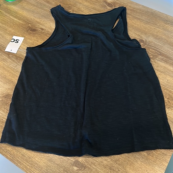 Nwt!! Women’s Muscle Tank!! - Picture 4 of 5